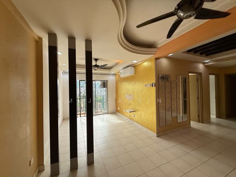 Apartment for Sale at Pangsapuri Saujana Gombak - M.J Zairin - Living Room - PropertyGuru.com.my