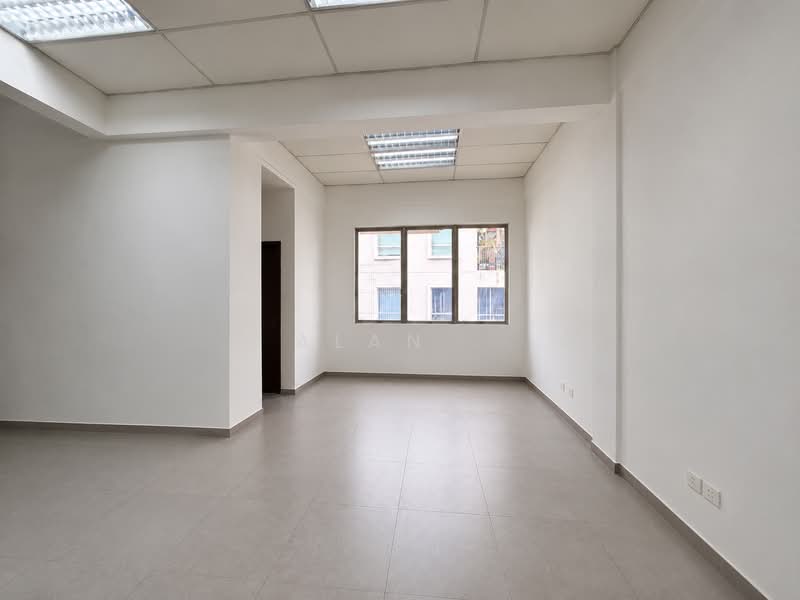 Kedai / Pejabat untuk Dijual di Bandar Damansara Perdana (Damansara Perdana) - Alan . - Interior - PropertyGuru.com.my