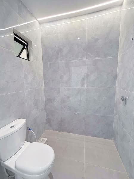 2-storey Terraced House for Sale in Taman Skudai Baru (Skudai) - Keith Ching - Bathroom - PropertyGuru.com.my