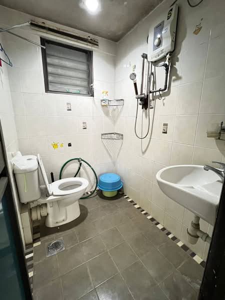 Apartment for Sale at Abadi Indah - Azmi . - Bathroom - PropertyGuru.com.my