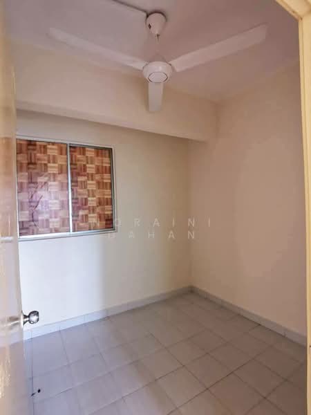 Service Residence for Sale at Serdang Skyvillas (Serdang Perdana) - Noraini Dahan - PropertyGuru.com.my