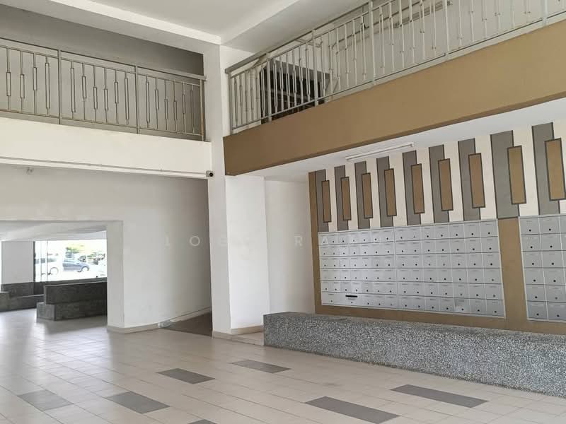 Pangsapuri untuk Disewa di Seri Intan Apartment - Loga Raju - Lobby - PropertyGuru.com.my