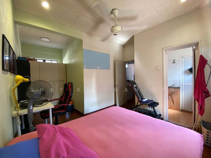 Townhouse for Sale in Bandar Pinggiran Subang (Shah Alam) - Shafika Shahidin - PropertyGuru.com.my