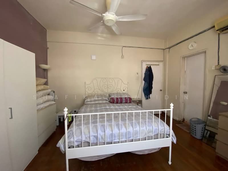 Townhouse for Sale in Bandar Pinggiran Subang (Shah Alam) - Shafika Shahidin - PropertyGuru.com.my