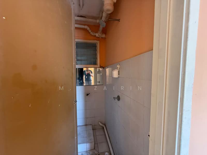 Apartment for Sale at Delima Apartment - M.J Zairin - Bathroom - PropertyGuru.com.my
