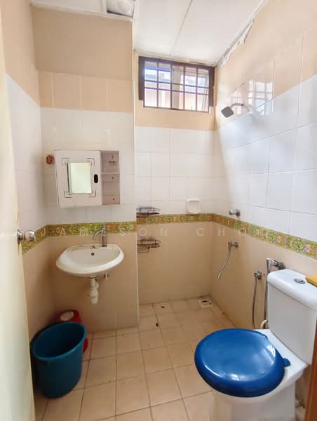 Rumah Teres 2 Tingkat untuk Dijual di Taman Skudai Indah (Skudai) - Jameson Choo - Bathroom - PropertyGuru.com.my