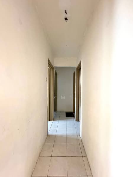 Apartment for Sale at Apartment Taman Topaz - Azmi . - PropertyGuru.com.my