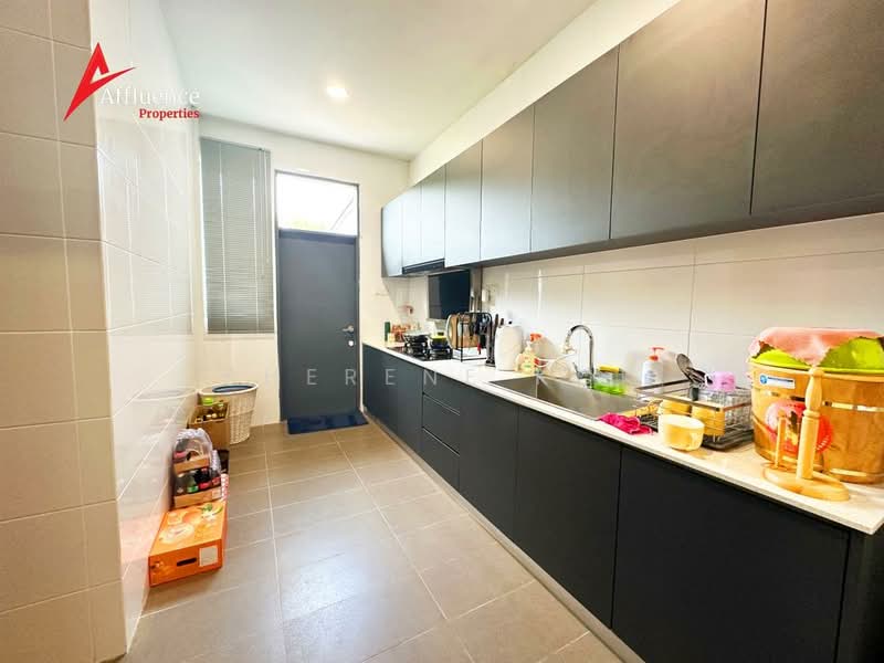 Rumah Teres 2 Tingkat untuk Dijual di La Promenade (Samarahan) - Sherene Kok - Kitchen - PropertyGuru.com.my