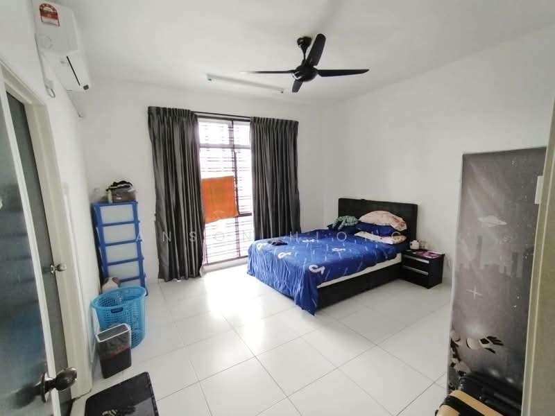 Rumah Teres untuk Dijual di Mutiara Rini (Skudai) - Anson Hiong - Bedroom - PropertyGuru.com.my