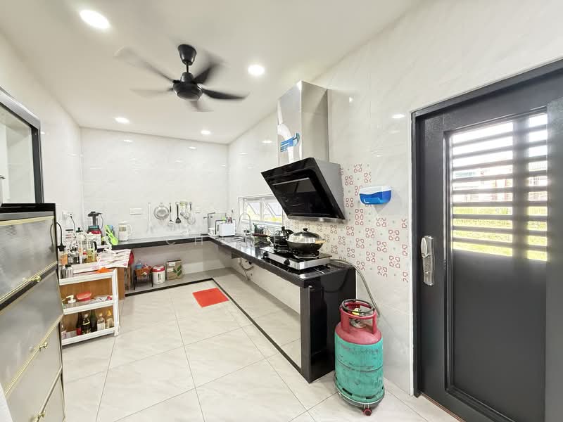 2-storey Terraced House for Sale in Taman Scientex Rawang (Rawang) - Chloe Kok - PropertyGuru.com.my