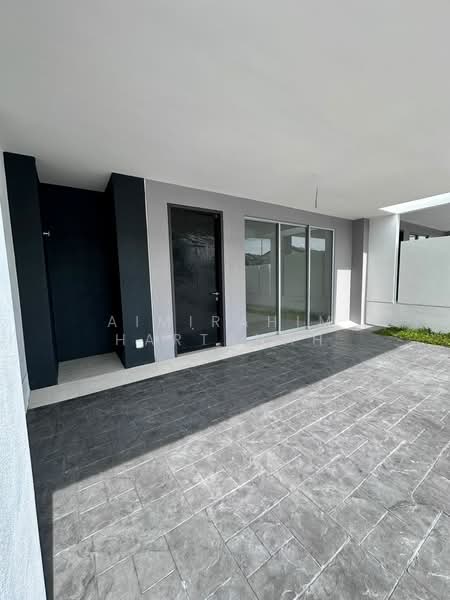Rumah Teres 2 Tingkat untuk Dijual di Semenyih (Selangor) - AimiRahim Hartanah - Exterior - PropertyGuru.com.my