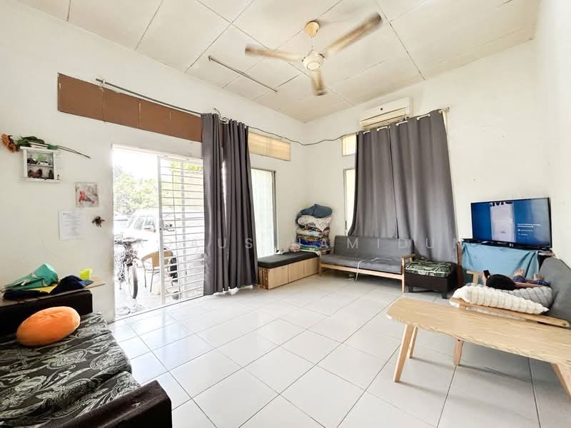 Semi-Detached House for Sale in Seksyen 30 (Shah Alam) - Firdaus Hamidun - PropertyGuru.com.my