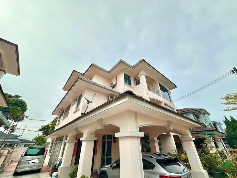 Semi-Detached House for Sale in Taman Bukit Jaya (Ulu Tiram) - Peggie Chua - Exterior - PropertyGuru.com.my