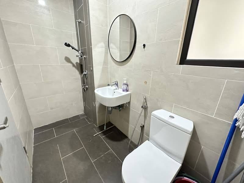 Servis Apartment untuk Dijual di Ten Kinrara - Kiwi Nyew - PropertyGuru.com.my