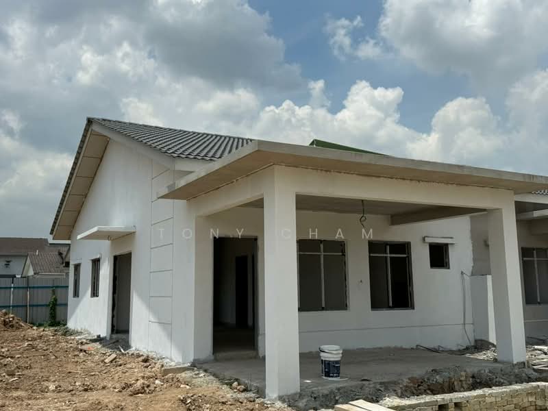 Semi-Detached House for Sale in Telok Panglima Garang (Selangor) - Tony Cham - Exterior - PropertyGuru.com.my