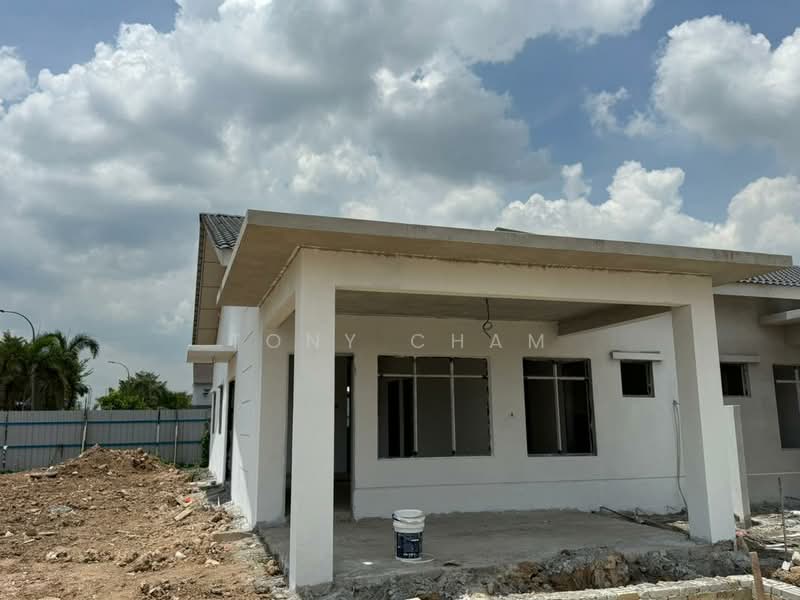 Semi-Detached House for Sale in Telok Panglima Garang (Selangor) - Tony Cham - Exterior - PropertyGuru.com.my