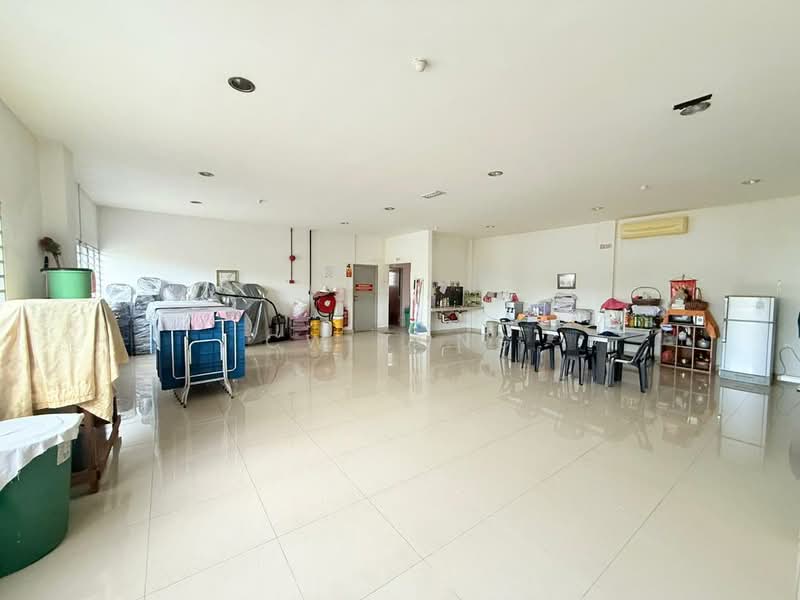 Factory for Sale in Rawang (Selangor) - CW Kong - Interior - PropertyGuru.com.my