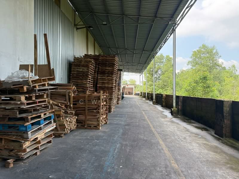 Factory for Sale in Rawang (Selangor) - CW Kong - Exterior - PropertyGuru.com.my