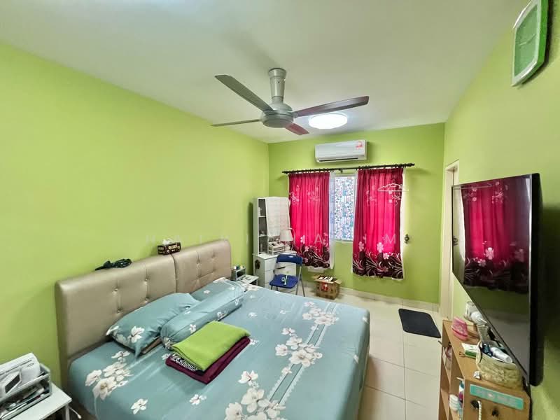 Pangsapuri untuk Dijual di De Bayu Apartment - Hairi Halim - PropertyGuru.com.my