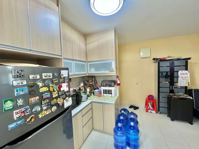 Pangsapuri untuk Dijual di De Bayu Apartment - Hairi Halim - PropertyGuru.com.my