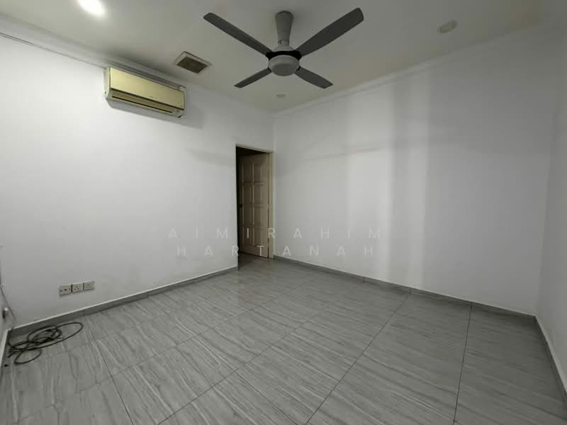 2-storey Terraced House for Sale in Saujana Impian (Kajang) - AimiRahim Hartanah - Interior - PropertyGuru.com.my