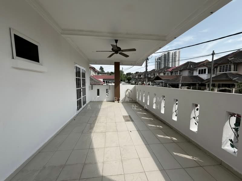 2-storey Terraced House for Sale in Saujana Impian (Kajang) - AimiRahim Hartanah - Balcony - PropertyGuru.com.my