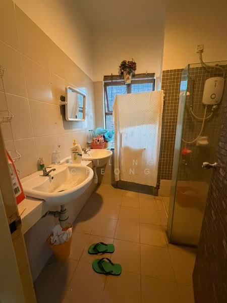 2-storey Terraced House for Sale in Taman Laguna (Johor Bahru) - Huiling Cheong - PropertyGuru.com.my