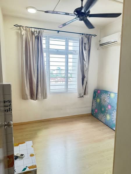 Servis Apartment untuk Dijual di Larkin Heights - Ck Leow - PropertyGuru.com.my