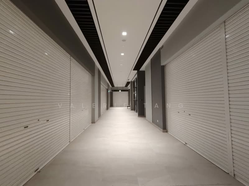 Sofo for Sale in Kota Damansara (Selangor) - Valerie Tang - Corridor - PropertyGuru.com.my