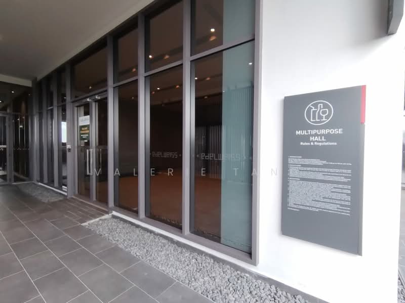 Sofo for Sale in Kota Damansara (Selangor) - Valerie Tang - Entrance - PropertyGuru.com.my