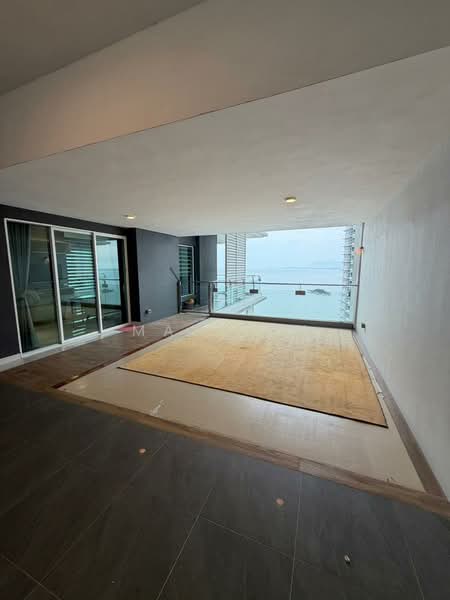 Kondominium untuk Disewa di One Tanjong Condominium - May Tan - Balcony - PropertyGuru.com.my