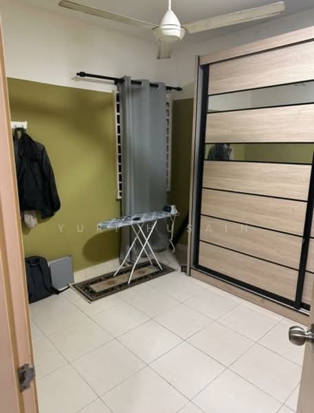 Pangsapuri untuk Disewa di De Bayu Apartment - YURI HUSAIN - PropertyGuru.com.my