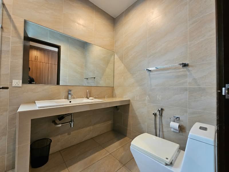 Rumah Banglo untuk Disewa di Seri Kembangan (Selangor) - Joyce Chan - Bathroom - PropertyGuru.com.my