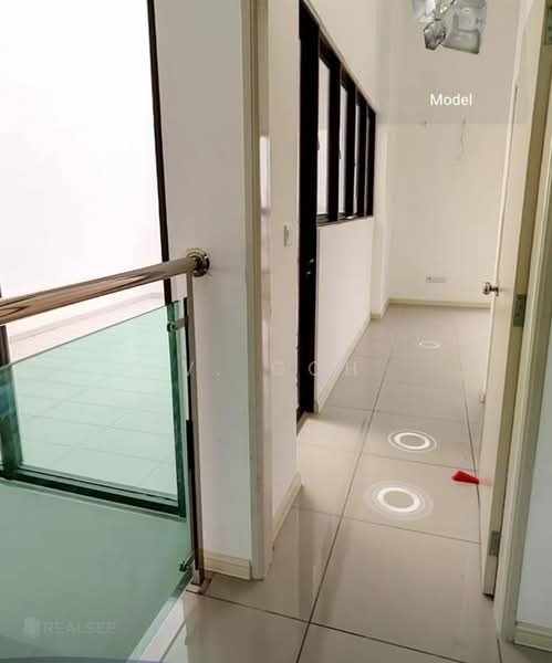 Kondominium untuk Dijual di Senzvilles (Senzo Residence) - V. Goh - Corridor - PropertyGuru.com.my