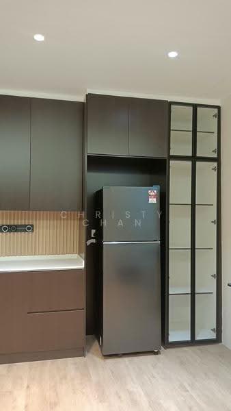 Pejabat untuk Disewa di Taman Equine (Seri Kembangan) - Christy Chan - Kitchen - PropertyGuru.com.my