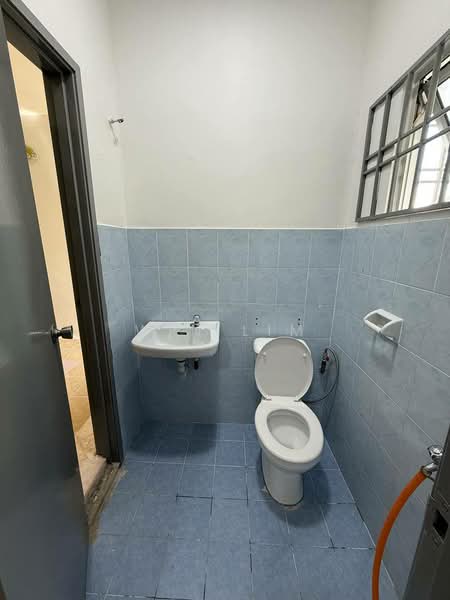 2-storey Terraced House for Sale in Bandar Bistari Perdana (Pasir Gudang) - Win Lim - Bathroom - PropertyGuru.com.my