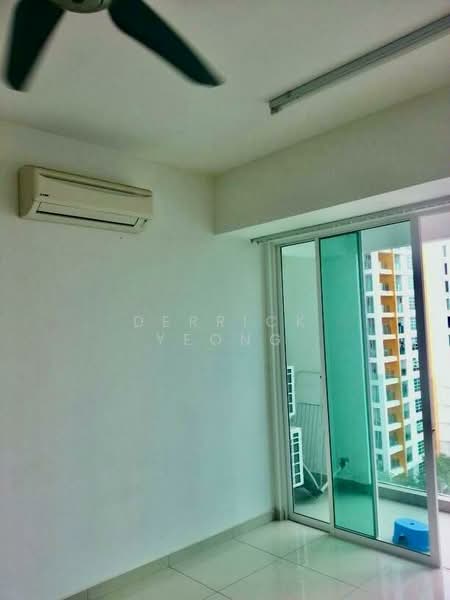 Condominium for Sale at The Zest @ Kinrara 9 - Derrick Yeong - Balcony - PropertyGuru.com.my
