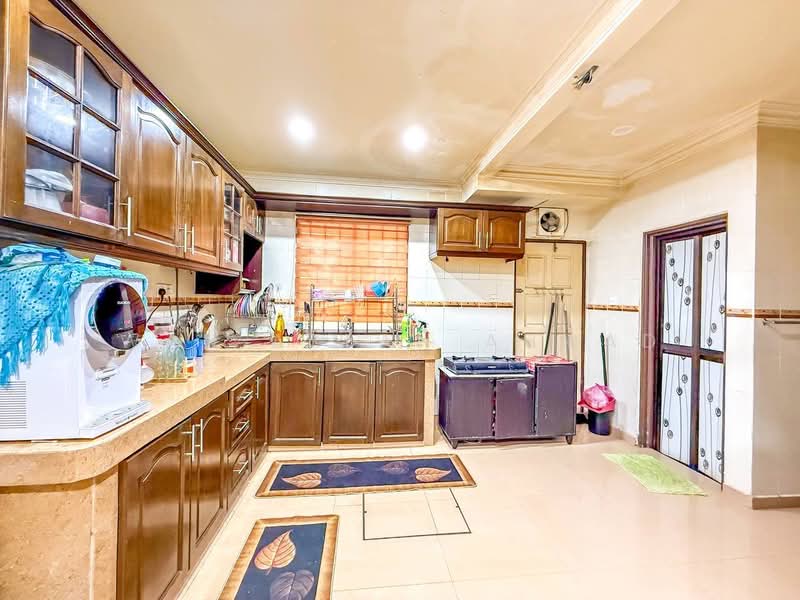 2-storey Terraced House for Sale in Bandar Puncak Alam (Puncak Alam) - Wan Azlan Ahmad - PropertyGuru.com.my