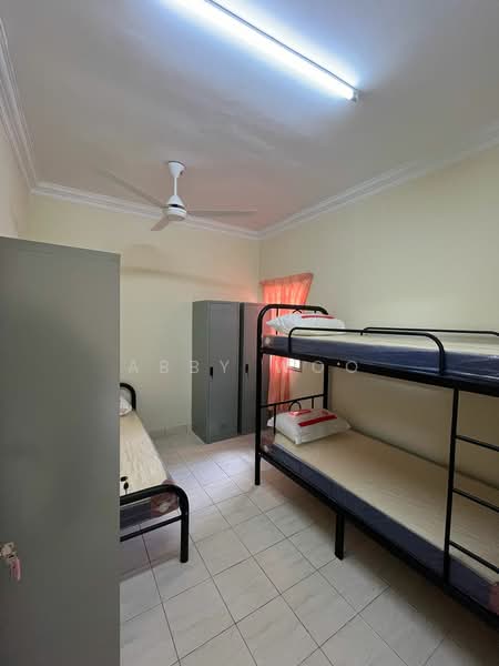 Kondominium untuk Disewa di Kondominium Kristal - Abby Woo - Bedroom - PropertyGuru.com.my