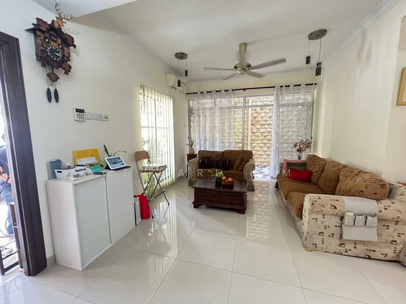 2-storey Terraced House for Sale in Subang Jaya (Selangor) - Gerrard Lim - Living Room - PropertyGuru.com.my