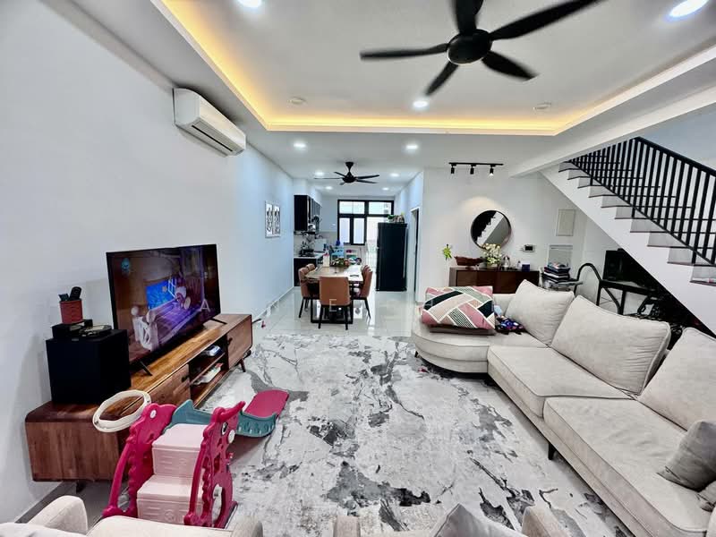 Townhouse for Sale in Sunway City Iskandar Puteri (Iskandar Puteri (Nusajaya)) - Annie Chai - Living Room - PropertyGuru.com.my