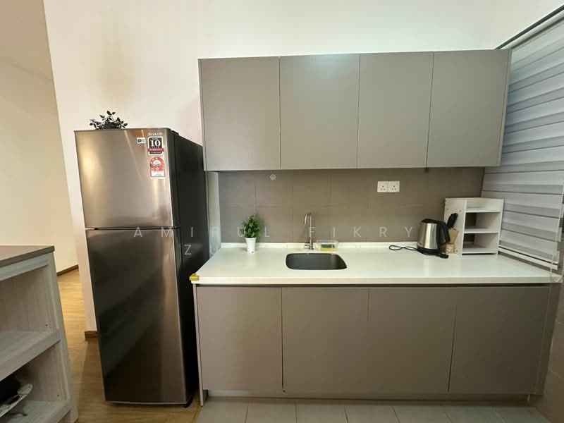 Kondominium untuk Disewa di Lakefront Homes - Amirul Fikry Zulkifly - Kitchen - PropertyGuru.com.my