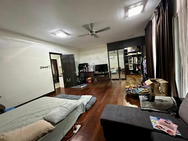 Semi-Detached House for Sale in Ampang Jaya (Ampang) - Cik Maya Abdul - Master Bedroom - PropertyGuru.com.my