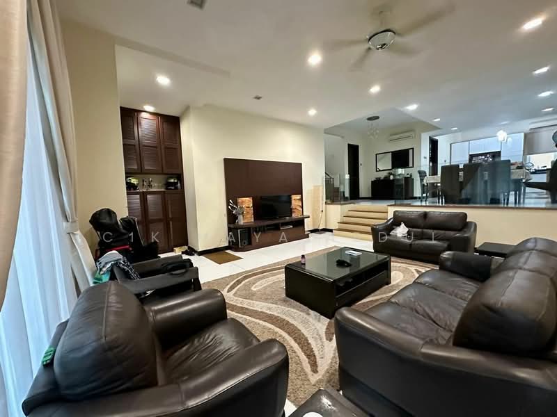 Semi-Detached House for Sale in Ampang Jaya (Ampang) - Cik Maya Abdul - Living Room - PropertyGuru.com.my