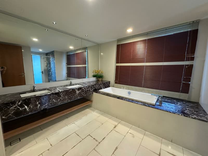 Kondominium untuk Dijual di 28 Mont Kiara @ MK28 - JY Kam - Bathroom - PropertyGuru.com.my
