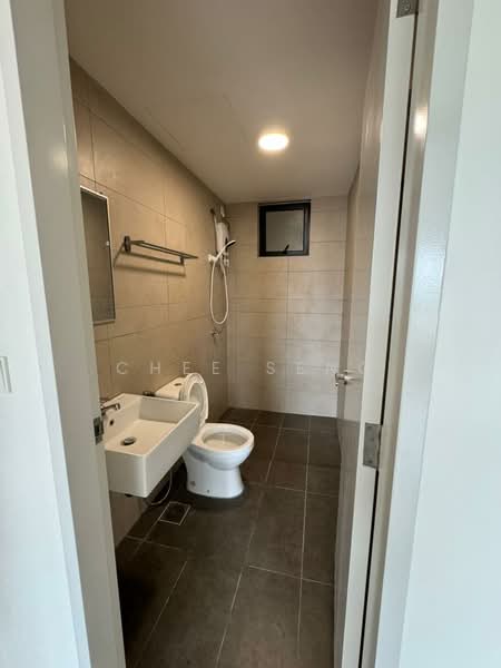 Kondominium untuk Disewa di M Adora - Chee Seng - Bathroom - PropertyGuru.com.my