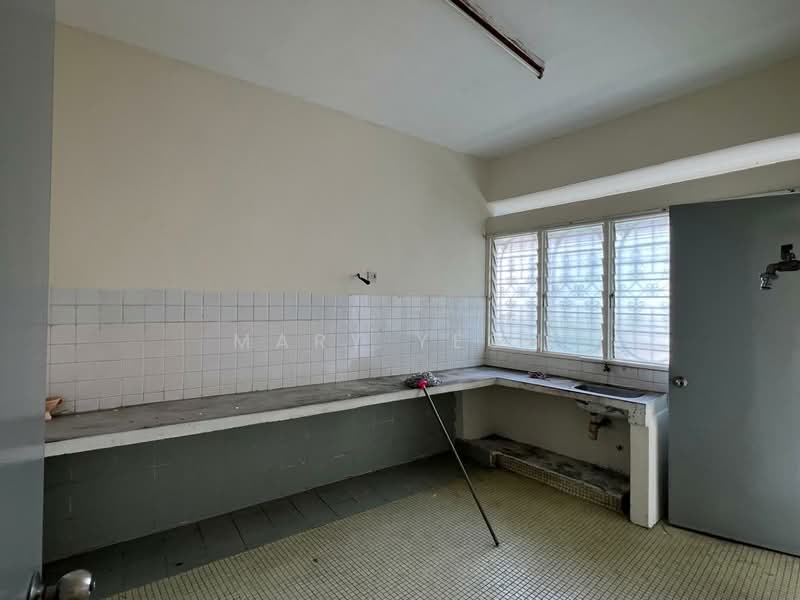 Rumah Teres 2 Tingkat untuk Dijual di Taman Connaught (Cheras) - Mary Yeoh - Kitchen - PropertyGuru.com.my