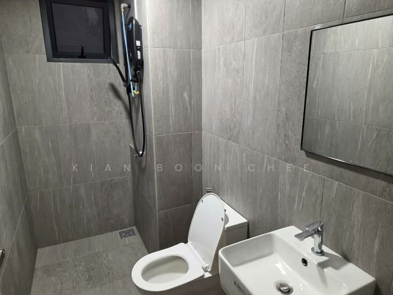 Servis Apartment untuk Disewa di Savvy @ Riana Dutamas - Kian Boon Chee - Bathroom - PropertyGuru.com.my