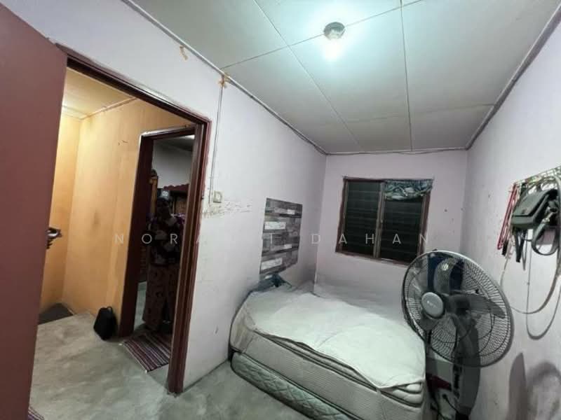 2-storey Terraced House for Sale in Sungai Buloh (Selangor) - Noraini Dahan - PropertyGuru.com.my