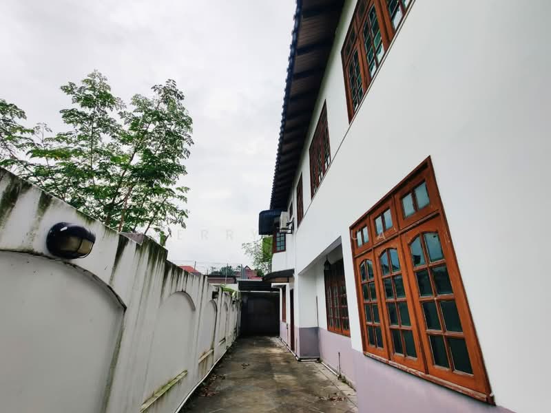 Bungalow for Rent in Kampung Tarom (Johor Bahru) - Merry Chua - PropertyGuru.com.my